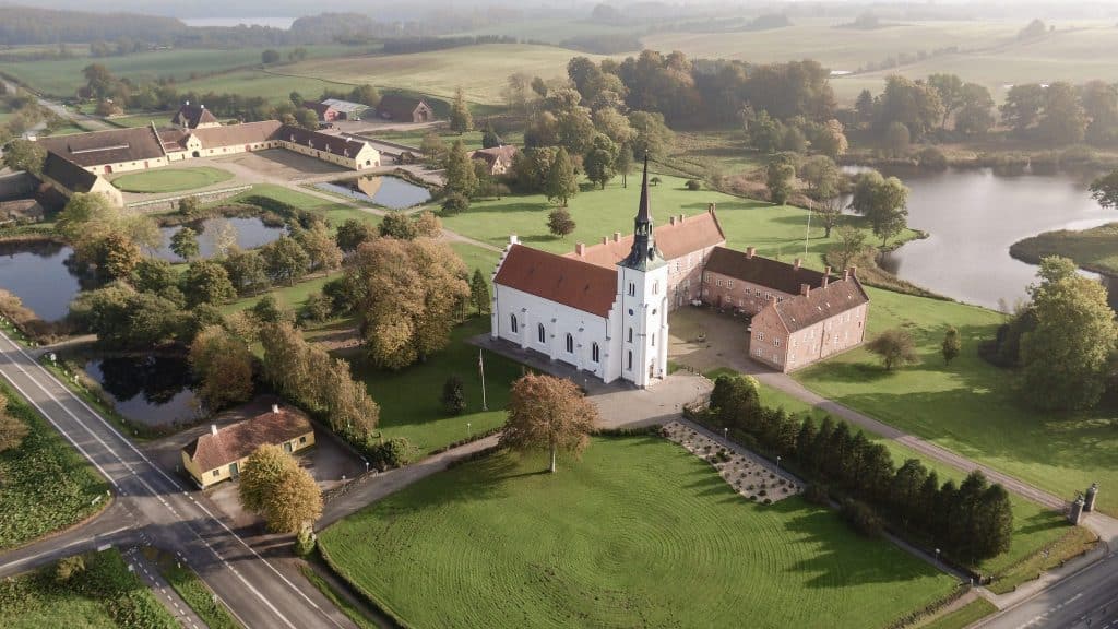 Messe og FM i jagtbueskydning FADB DJI 0003